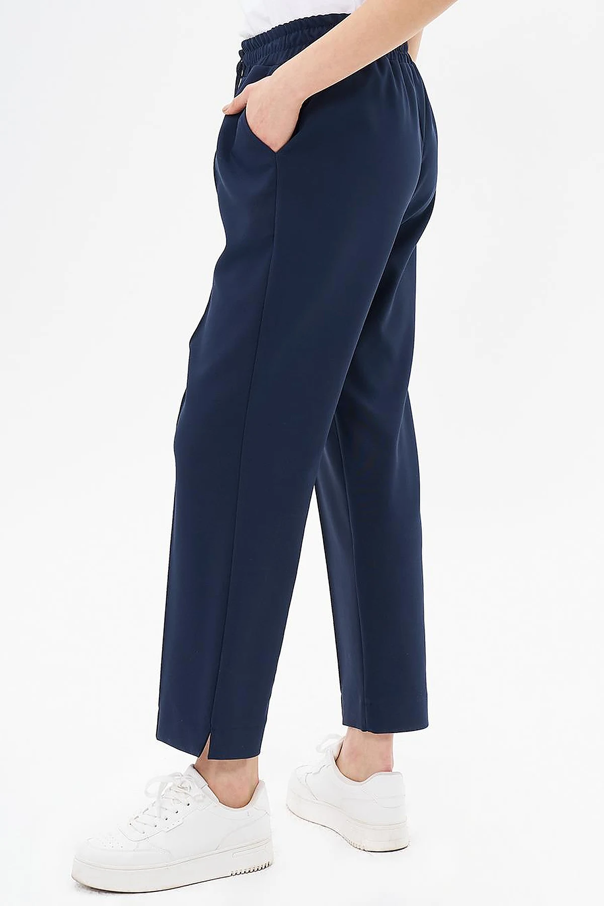 Carrot Trousers with Slit Legs Dark Navy Blue