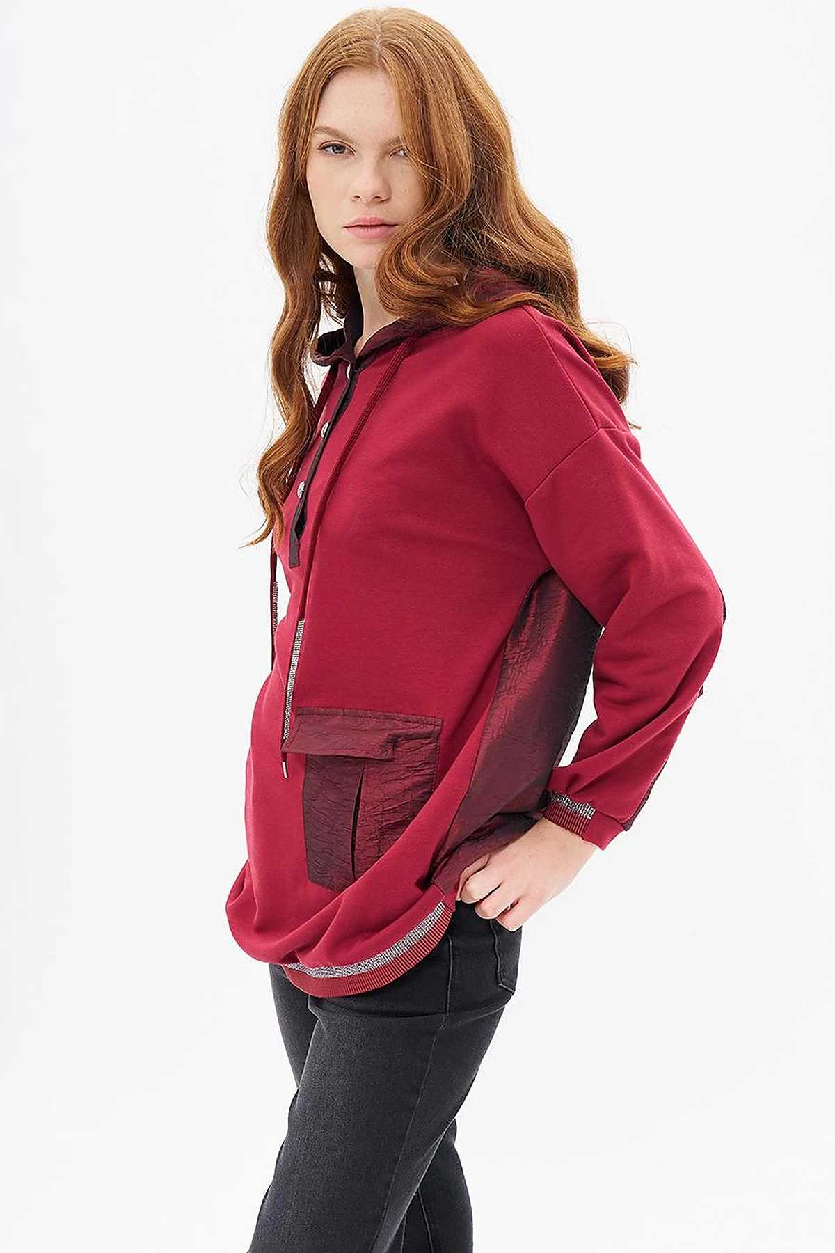Shiny Stone Fabric Garnished 3 Thread Sweatshirt Red