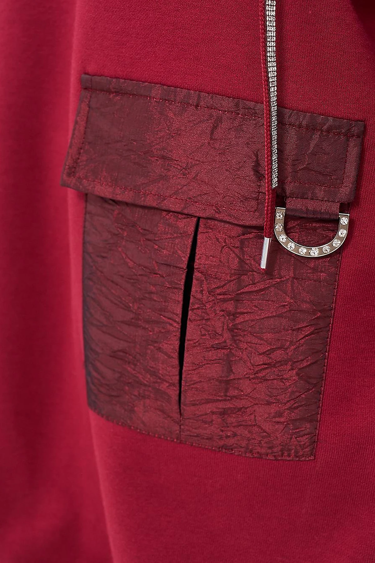 Shiny Stone Fabric Garnished 3 Thread Sweatshirt Red