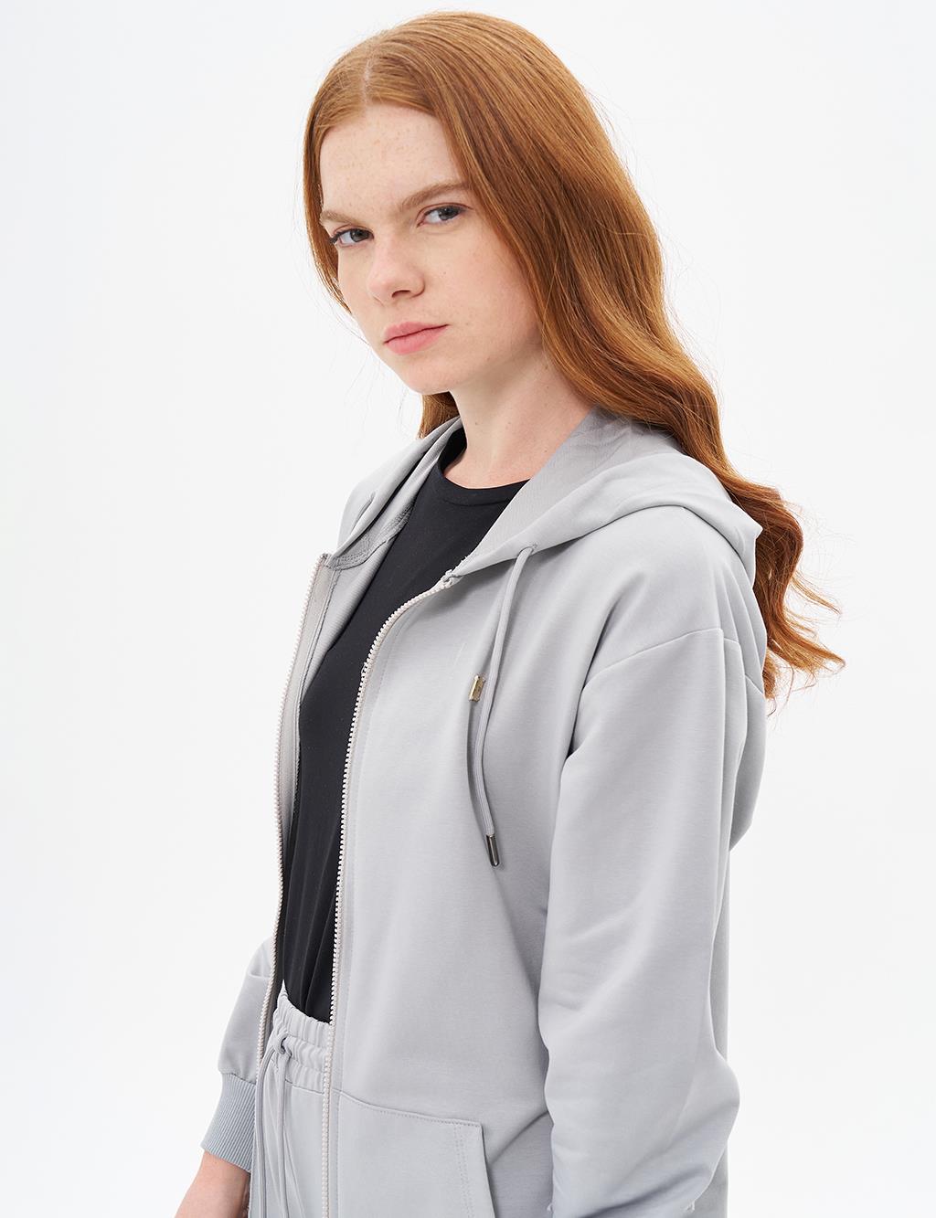 Kapüşonlu Fermuar Kapamalı Sweatshirt Gri