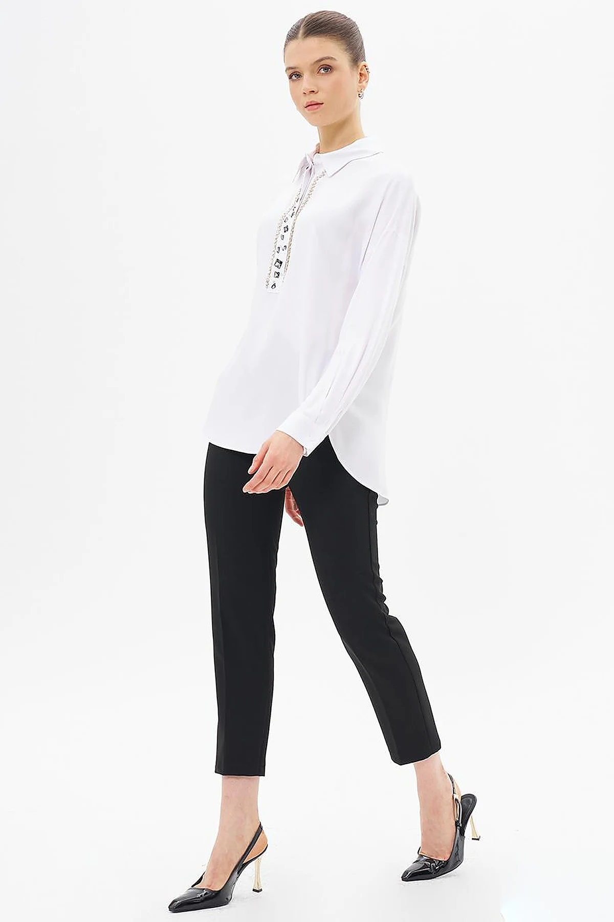Stone Embroidered Chic Blouse Optic White