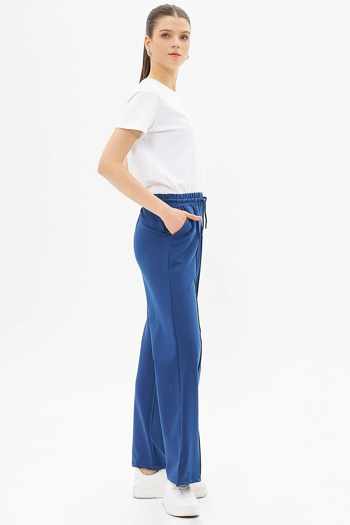 Topstitched Pants in Indigo