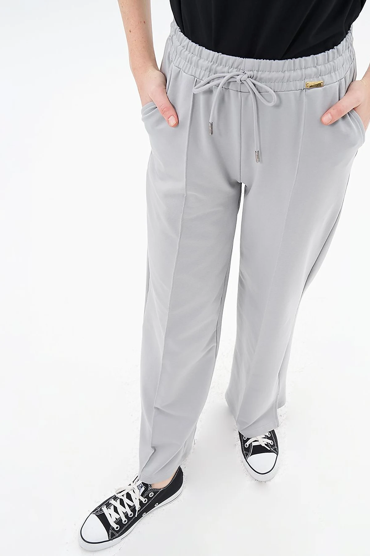 Topstitched Pants in Gray