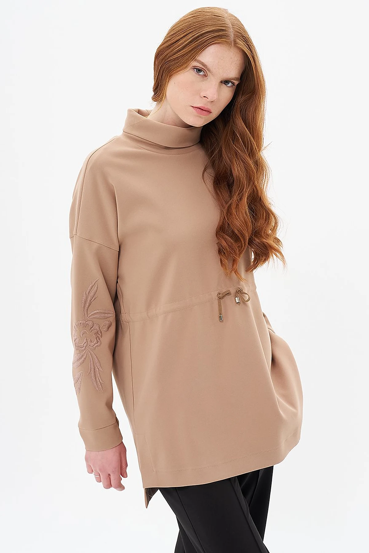 Embroidered Sweatshirt Beige
