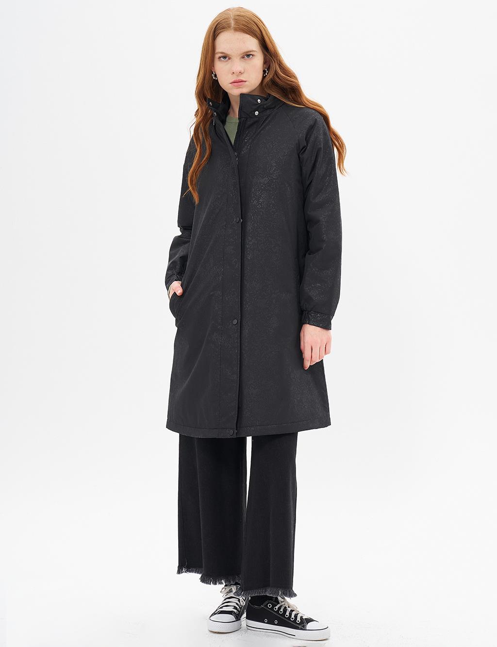 Netted Concealable Hooded Coat Black