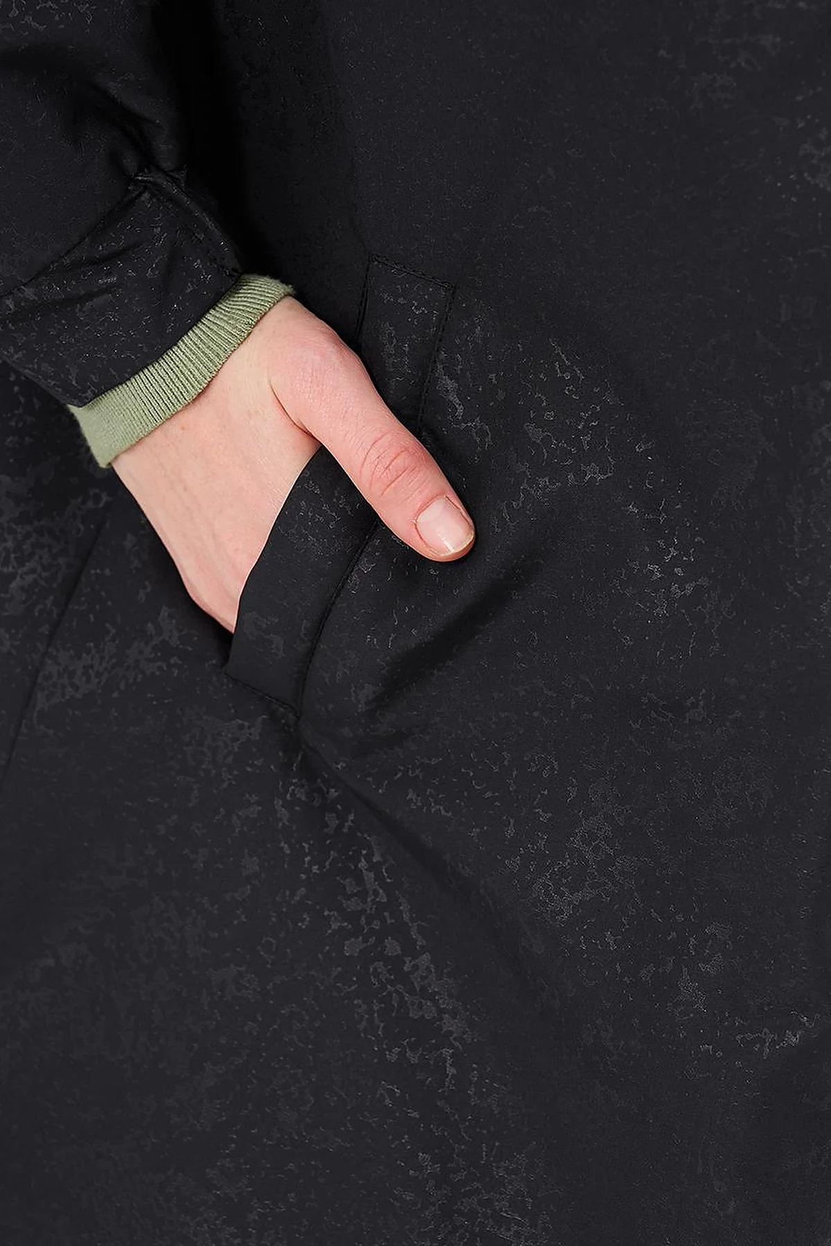 Netted Concealable Hooded Coat Black