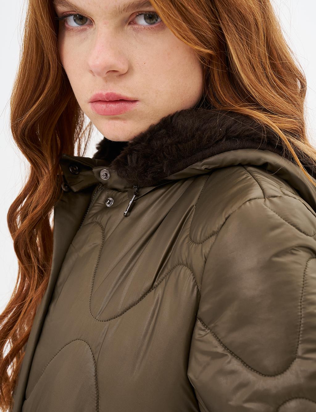 Apolet Detaylı Anorak Mont Haki 