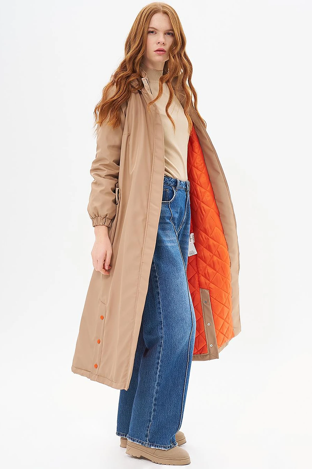 Hooded Wide Pocket Wear-and-Go Dark Beige