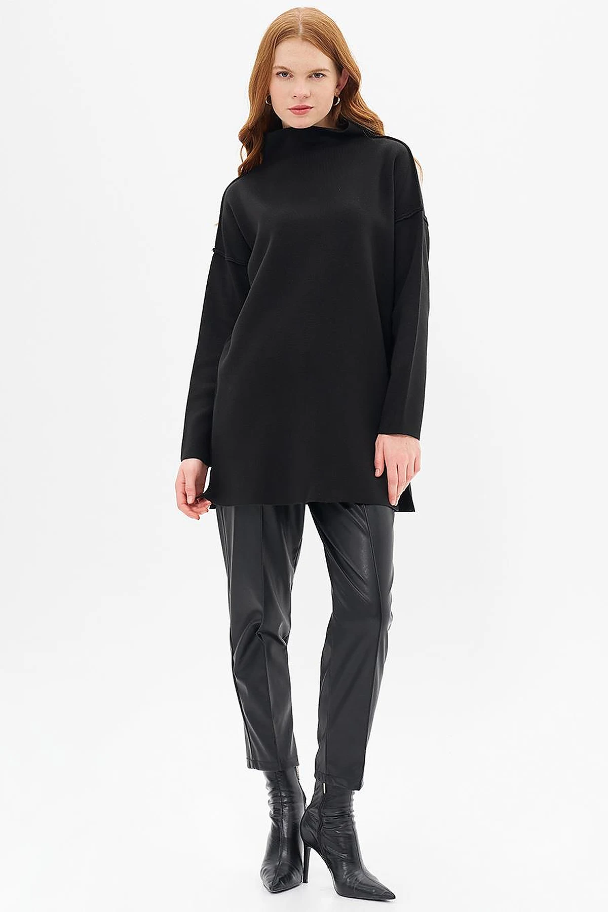 Boat Neck Knitwear Tunic Black