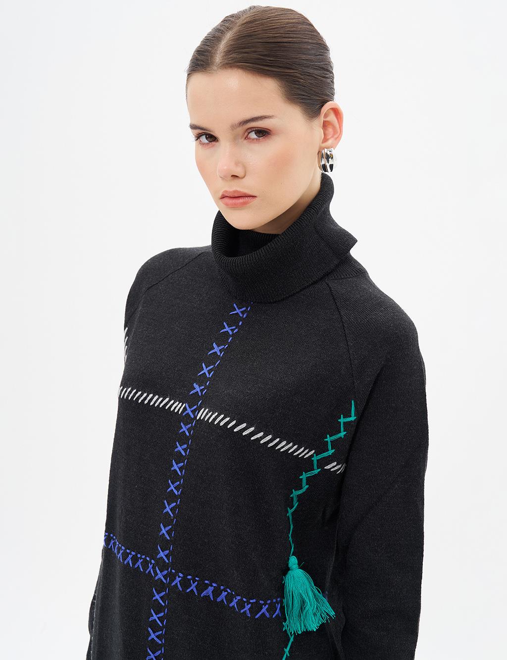 Embroidered Knitwear Tunic Black