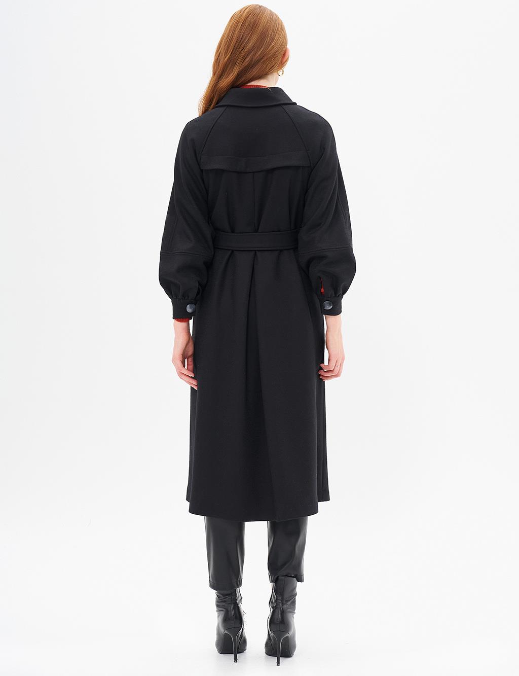 Buckle Detailed Cashmere Coat Black