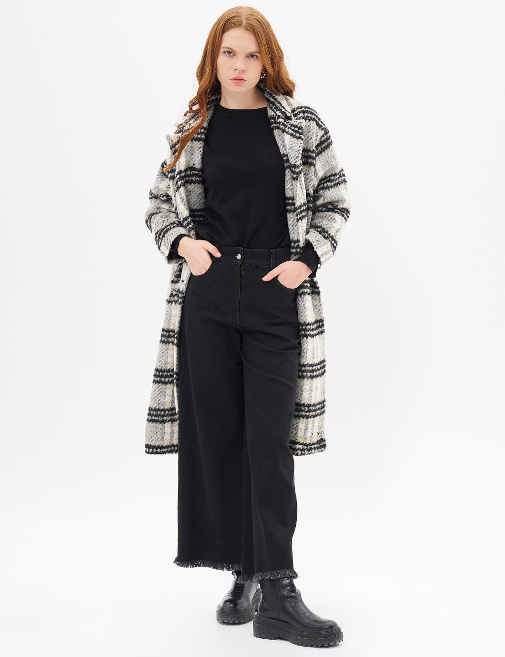 Buttoned Plaid Coat Black