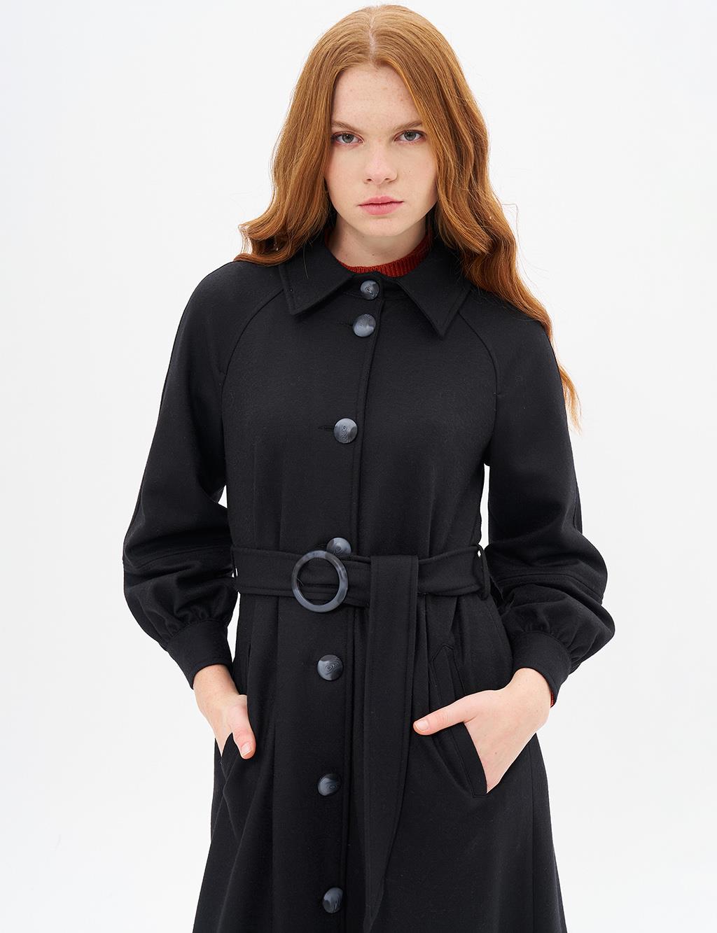 Buckle Detailed Cashmere Coat Black