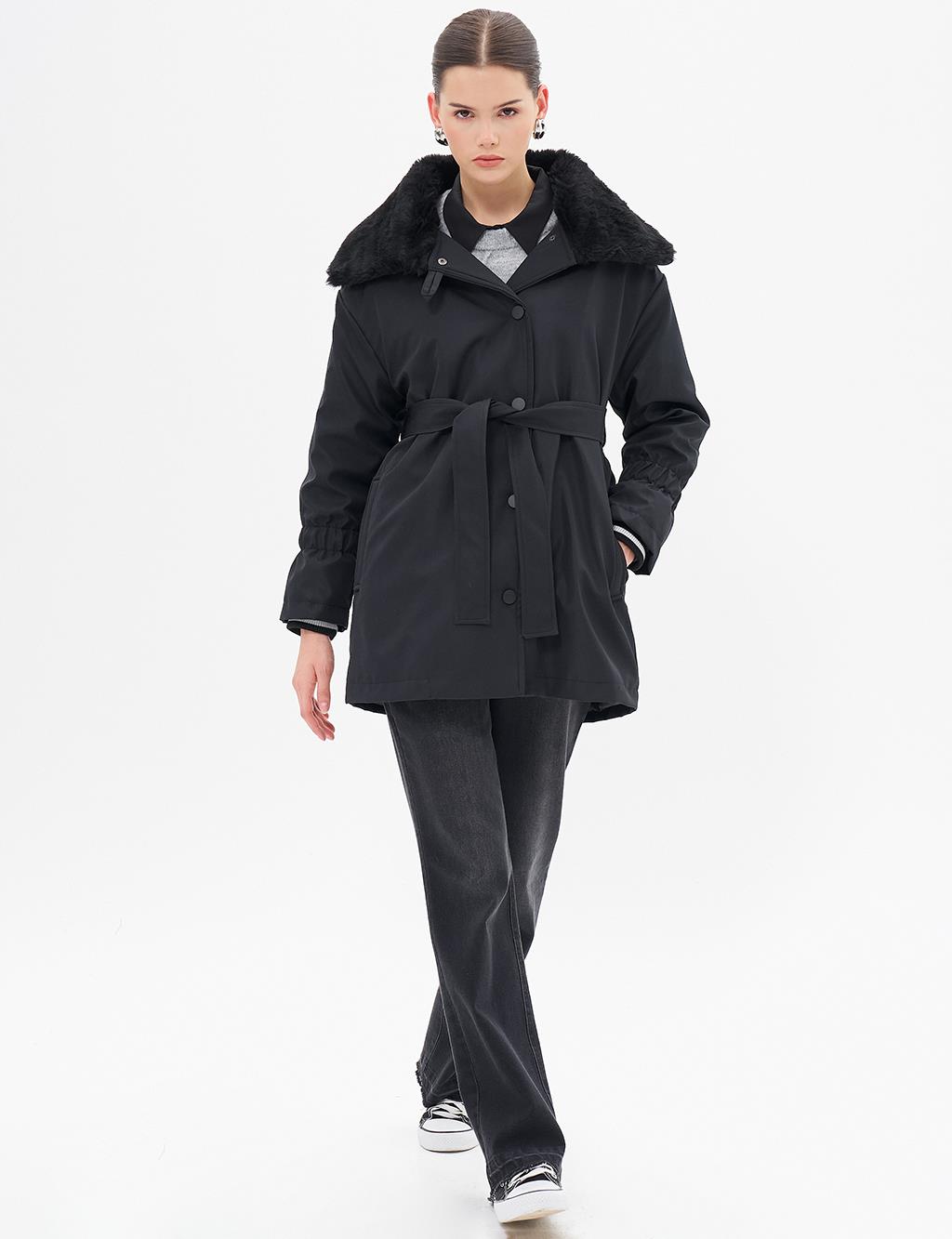 Ribbed Plush Garnished Coat Black