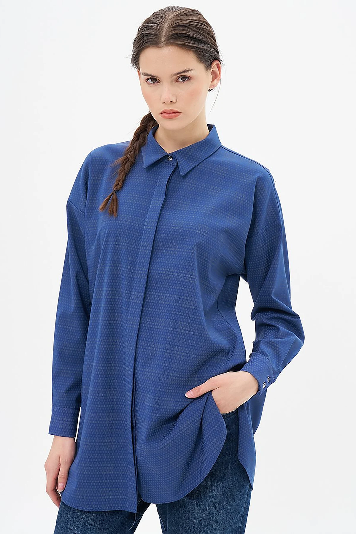 Hidden Placket Shirt Collar Tunic in Navy