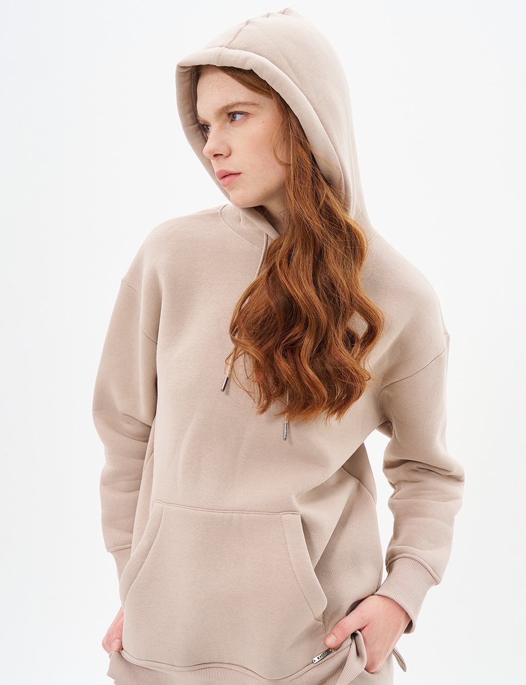 Hooded Sweatshirt in Stone