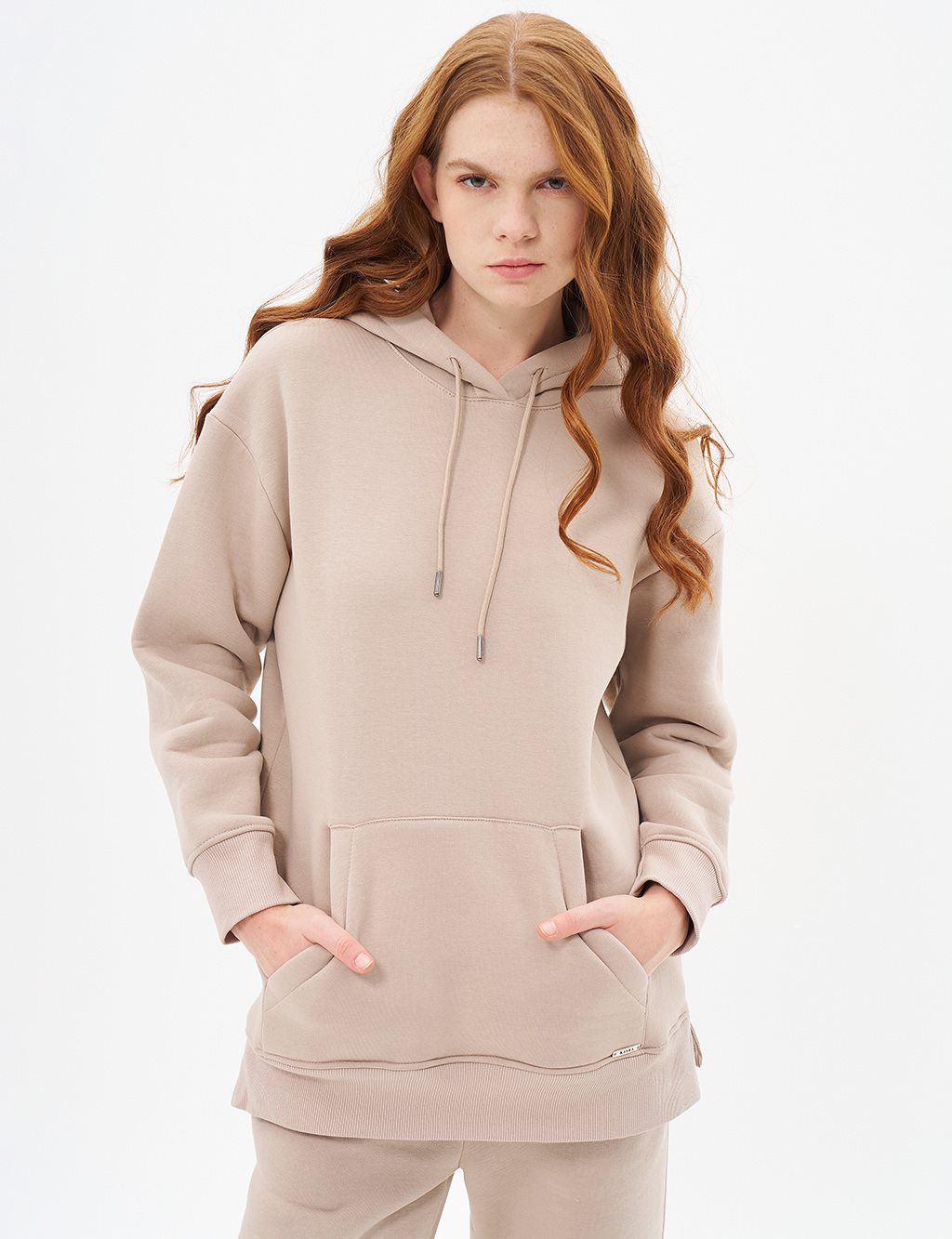 Hooded Sweatshirt in Stone