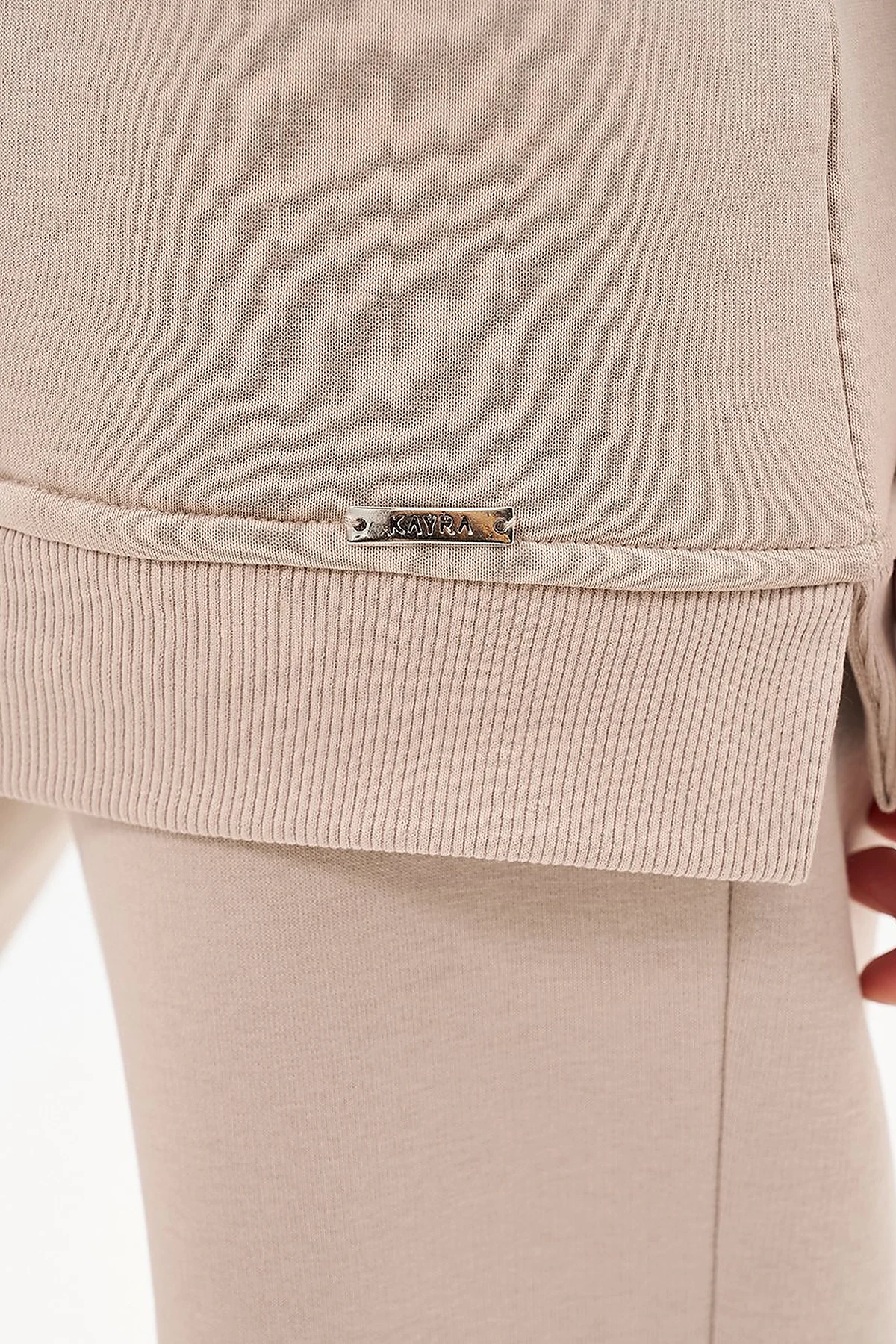 Round Neck 3-Piece Sweatshirt in Stone