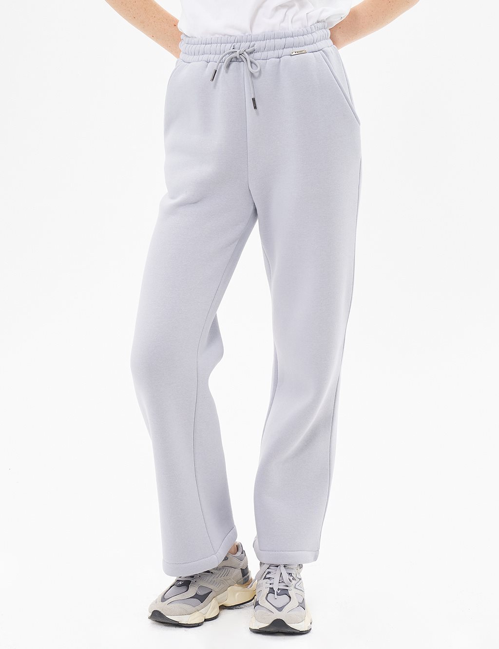 Elastic Waist 3-Piece Sweatpants in Grey