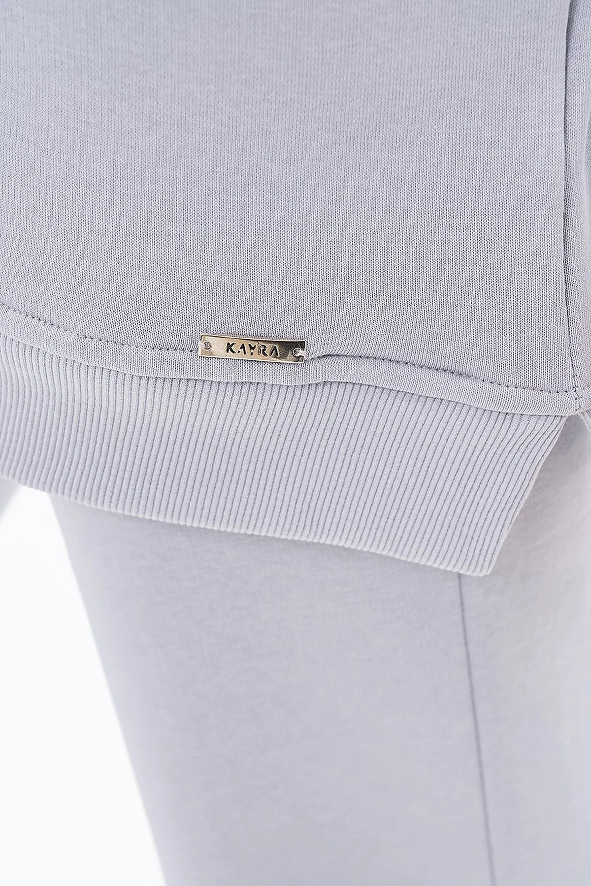 Round Neck 3-Piece Sweatshirt in Gray