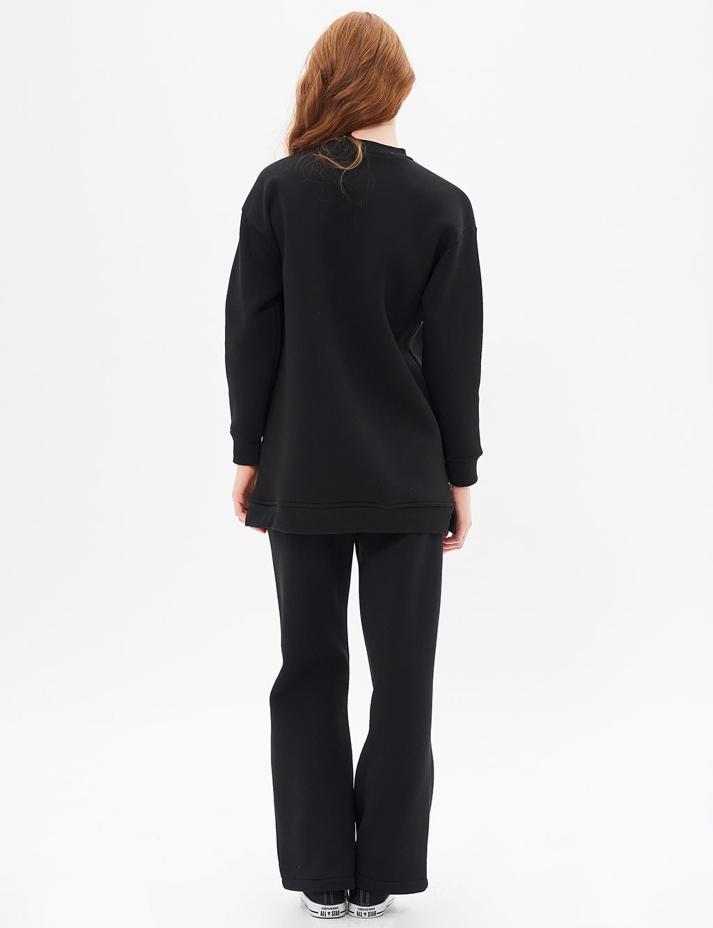 Round Neck 3-Piece Sweatshirt in Black