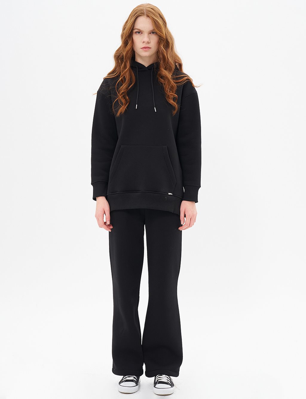 Hooded Sweatshirt in Black