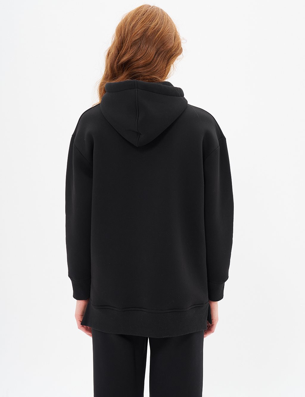 Hooded Sweatshirt in Black