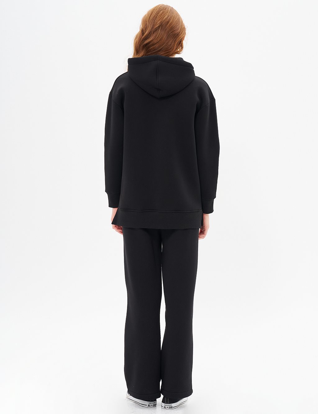 Hooded Sweatshirt in Black