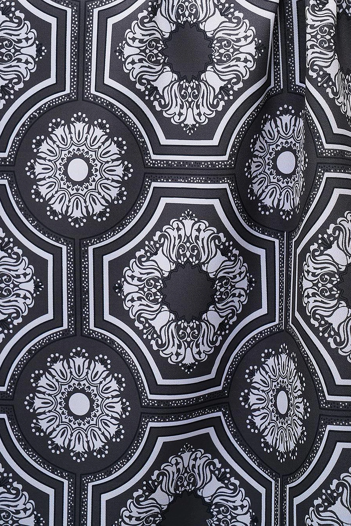 Geometric Pattern Scarf Black