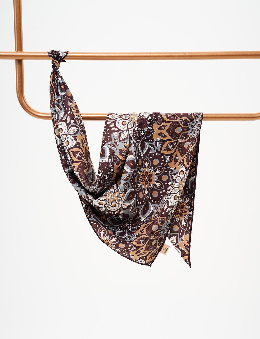 Flower Pattern Scarf Coffee-Camel