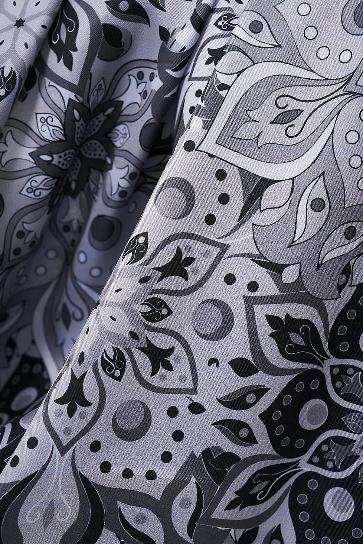 Flower Pattern Scarf Gray