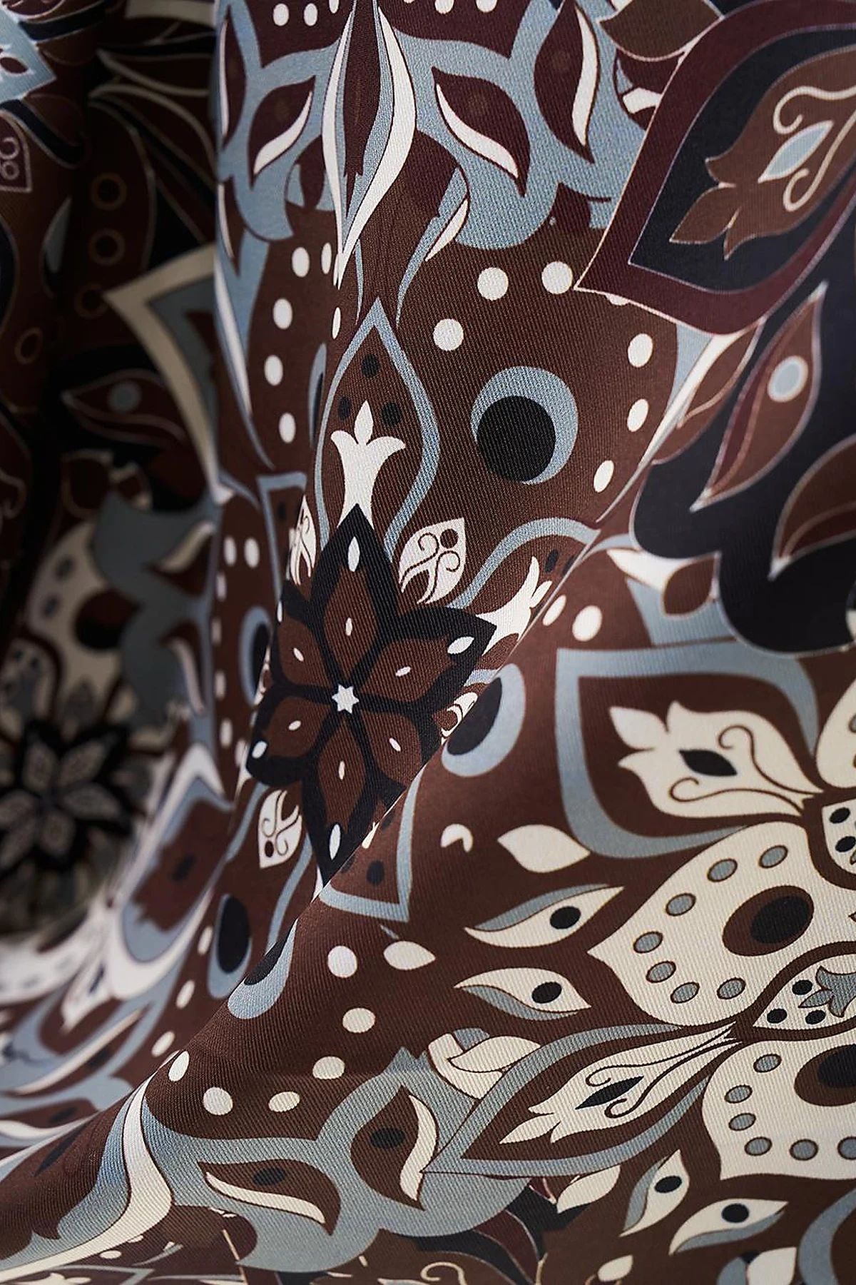 Flower Pattern Scarf Coffee