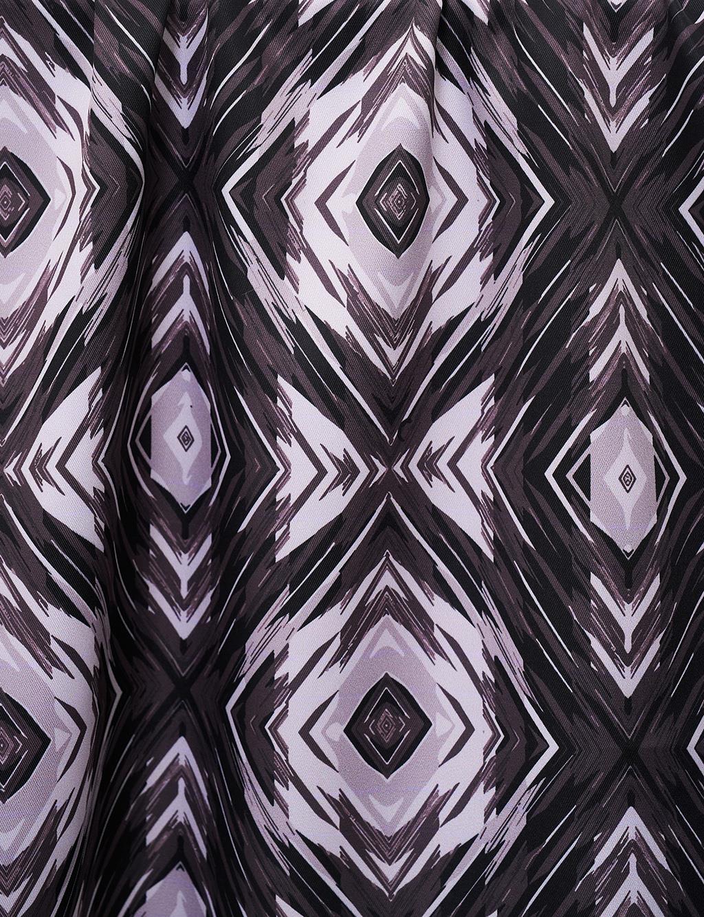 Abstract Pattern Scarf Black