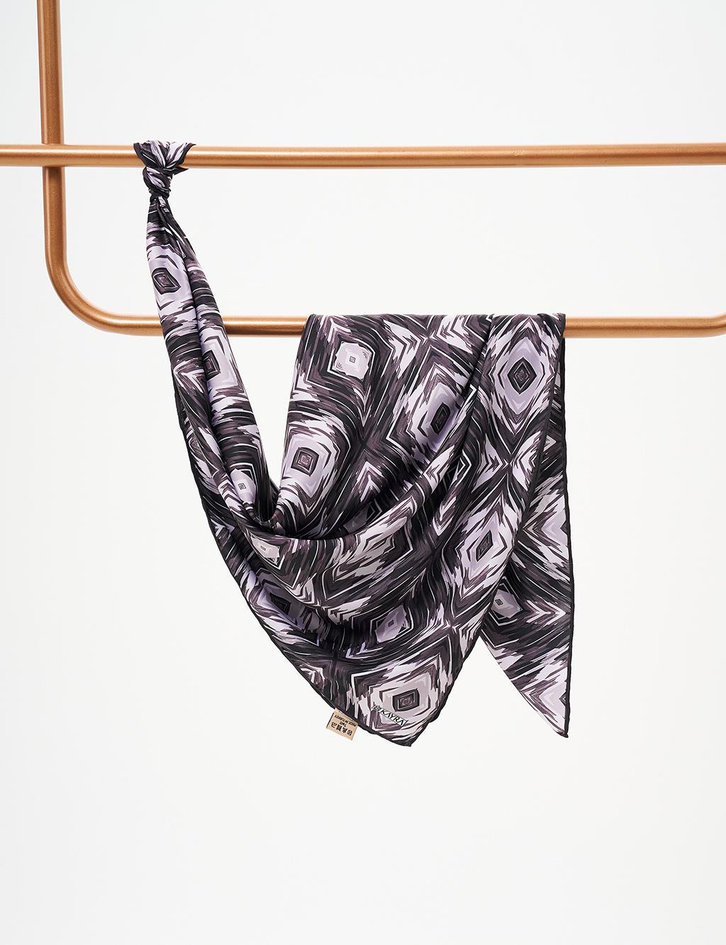 Abstract Pattern Scarf Black