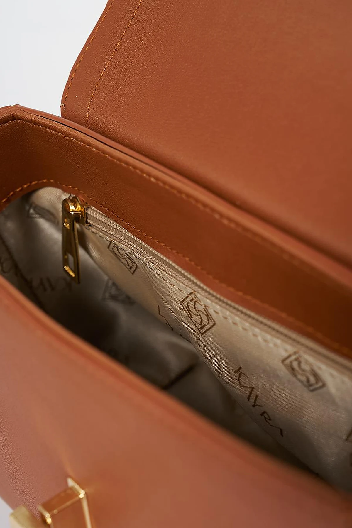 Metal Buckle Detailed Suede Bag Camel