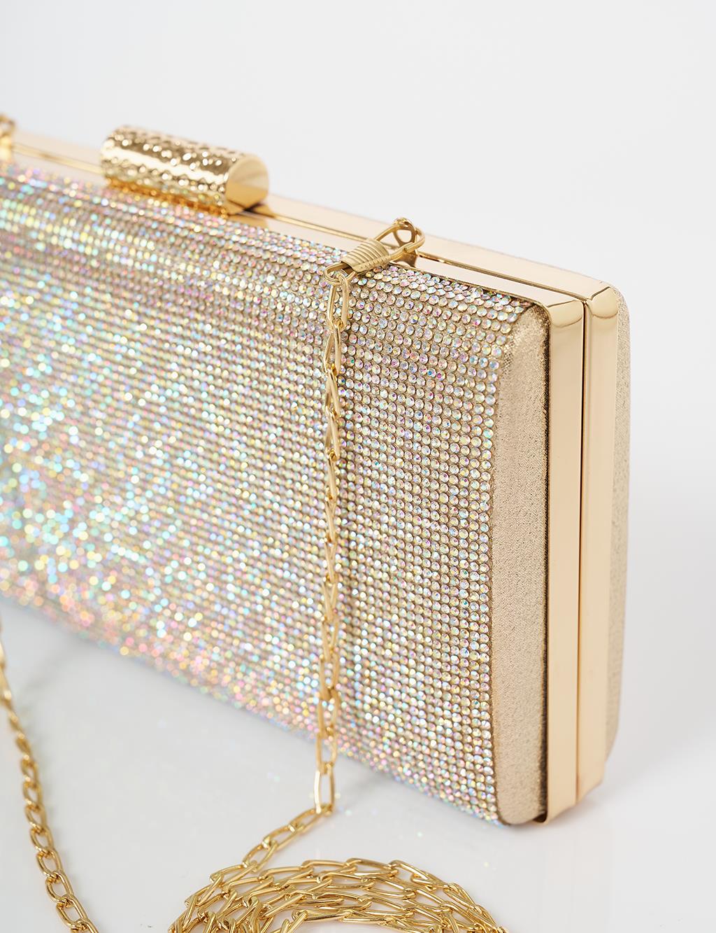  Chain-Strap Clutch Bag in Gold