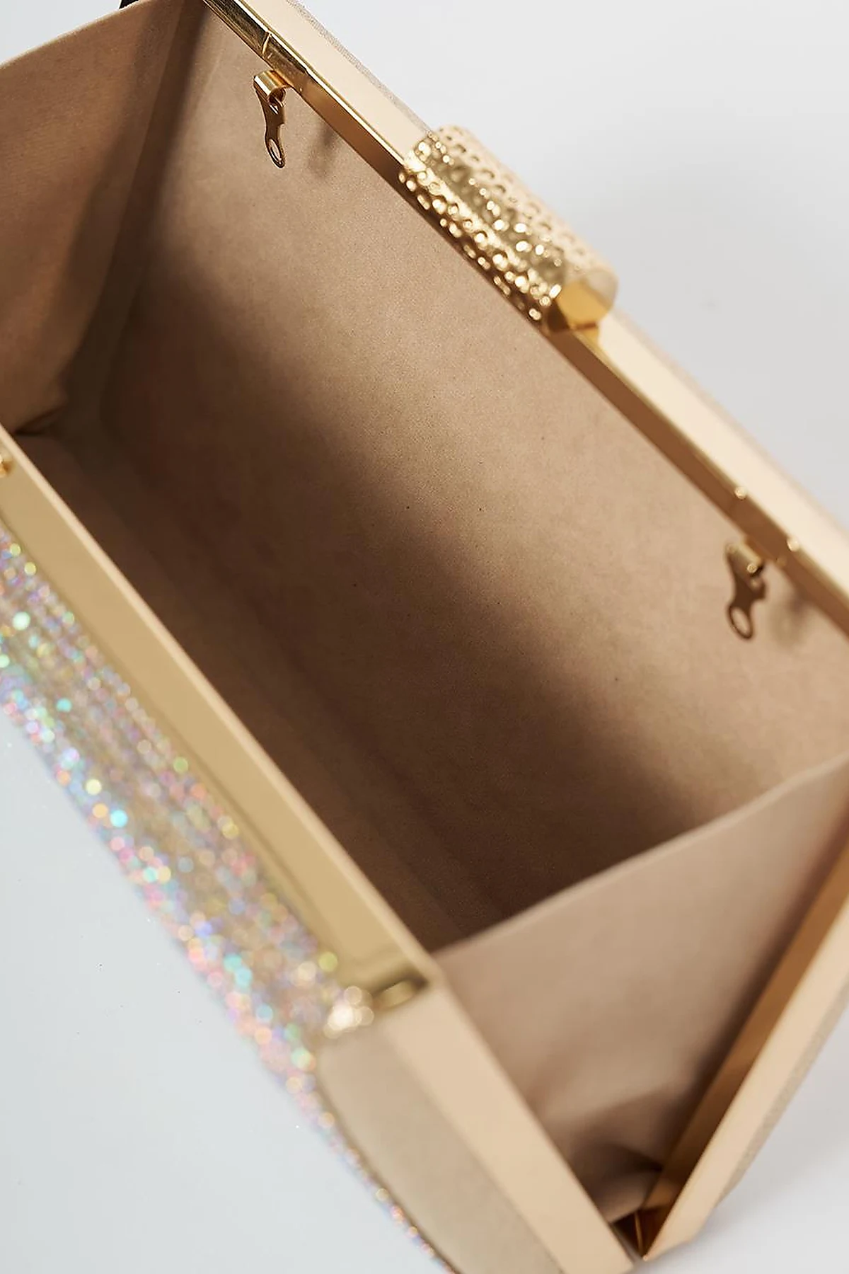  Chain-Strap Clutch Bag in Gold