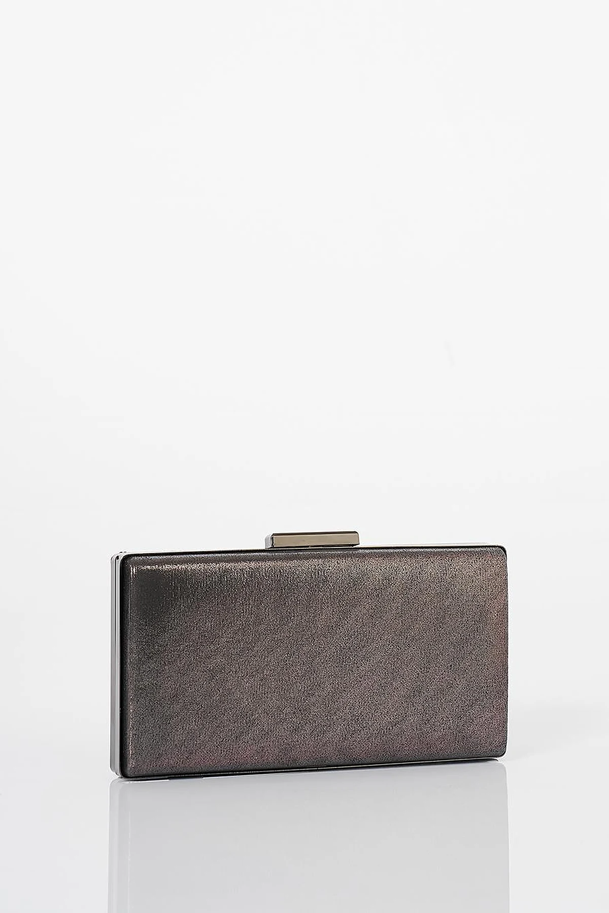  Chain-Strap Clutch Bag in Black