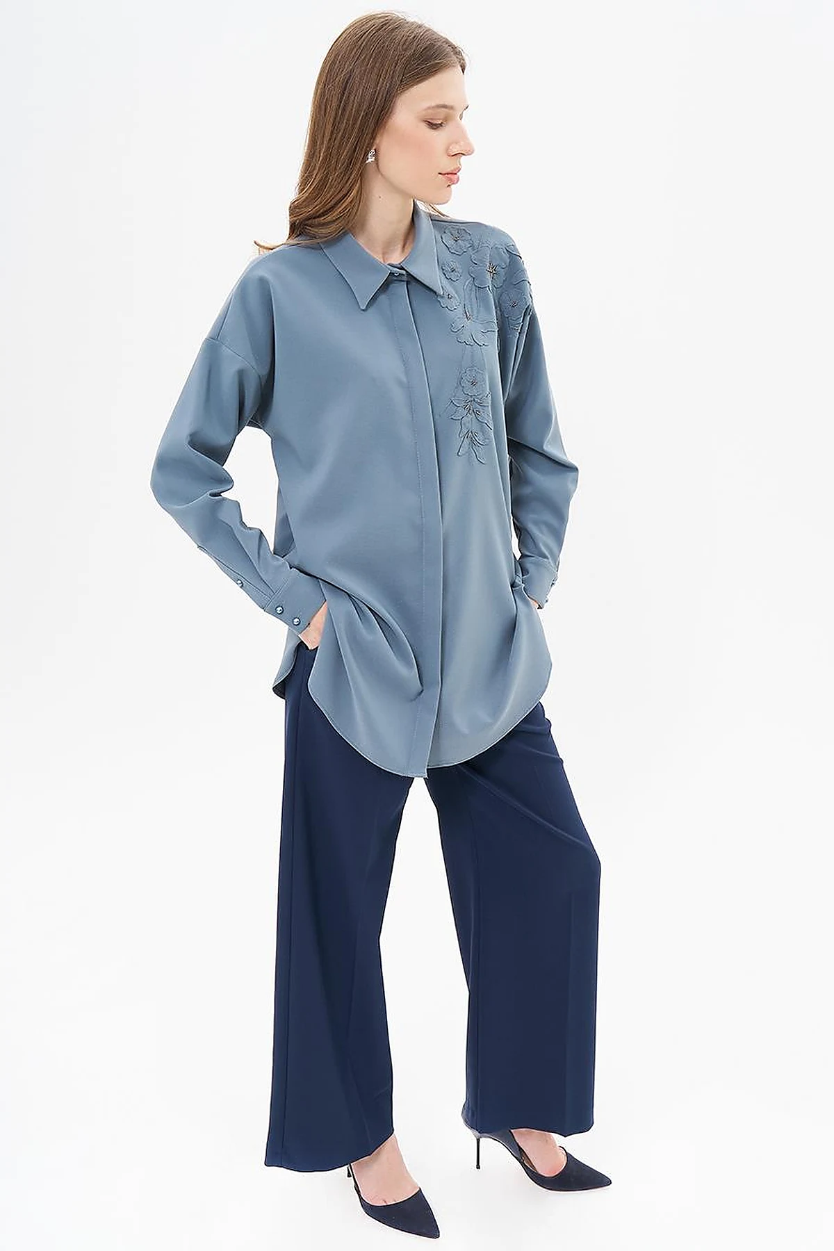 Embroidery Appliqued Shirt Collar Tunic Nephti