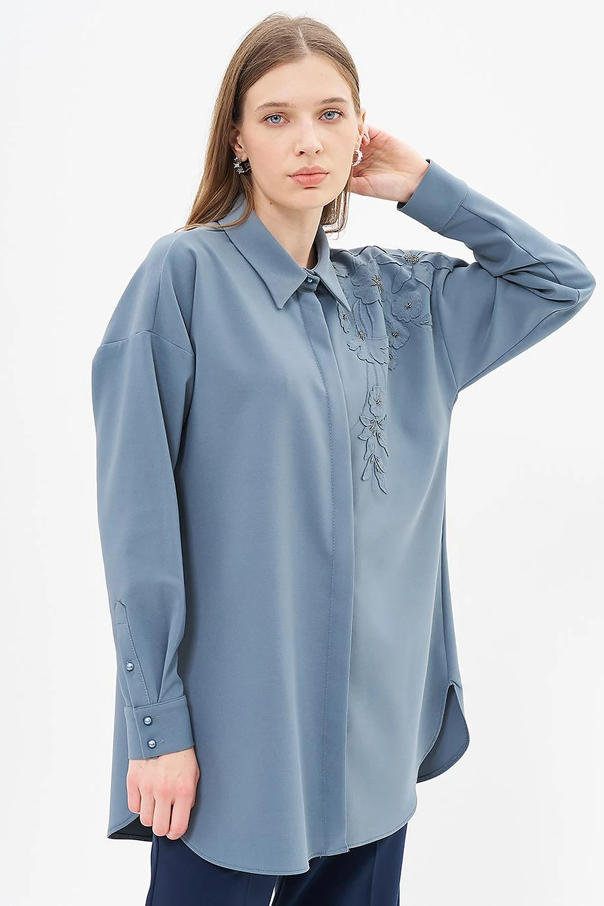 Embroidery Appliqued Shirt Collar Tunic Nephti