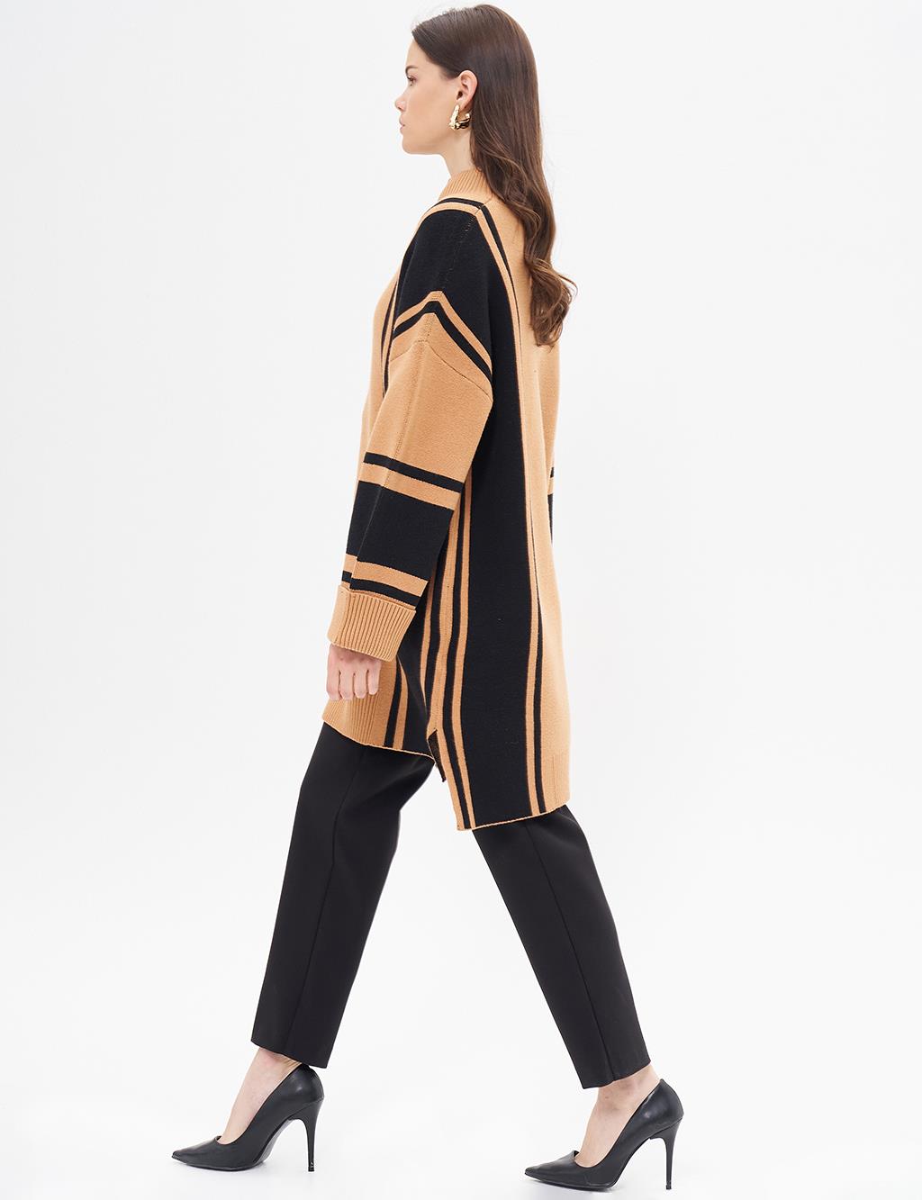 Stripe Pattern Knitwear Tunic Camel-Black
