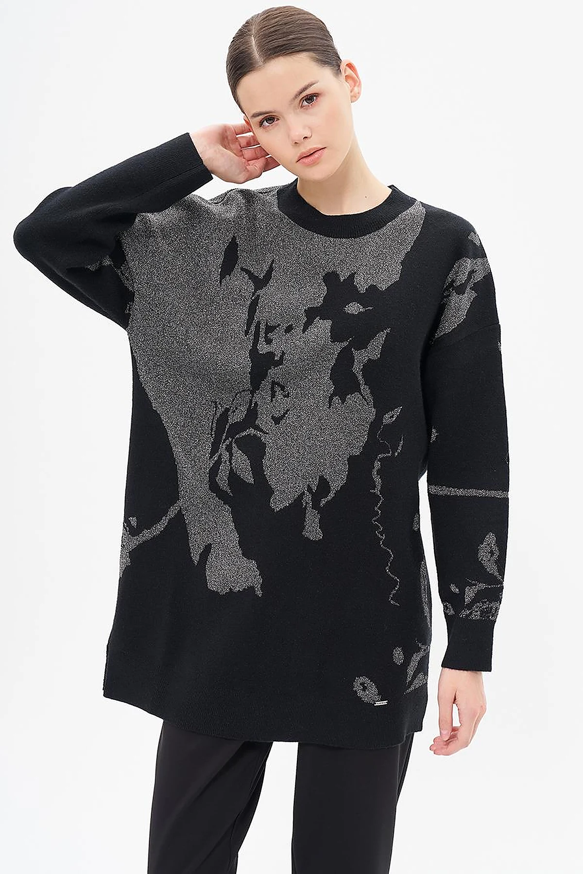 Low Shoulder Crew Neck Knitwear Tunic Black