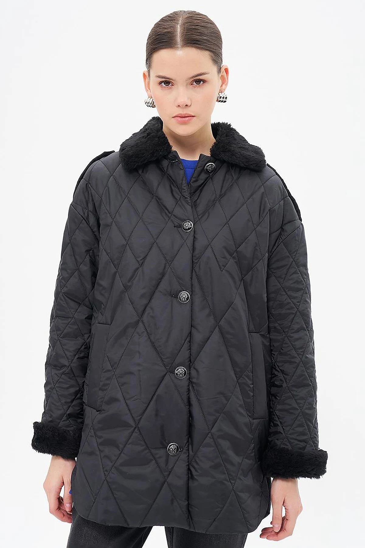 Epaulette Detailed Quilted Coat Black