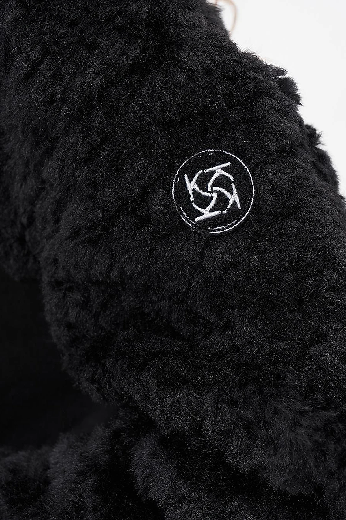 Stand-up Collar Bag Pocket Plush Coat Black