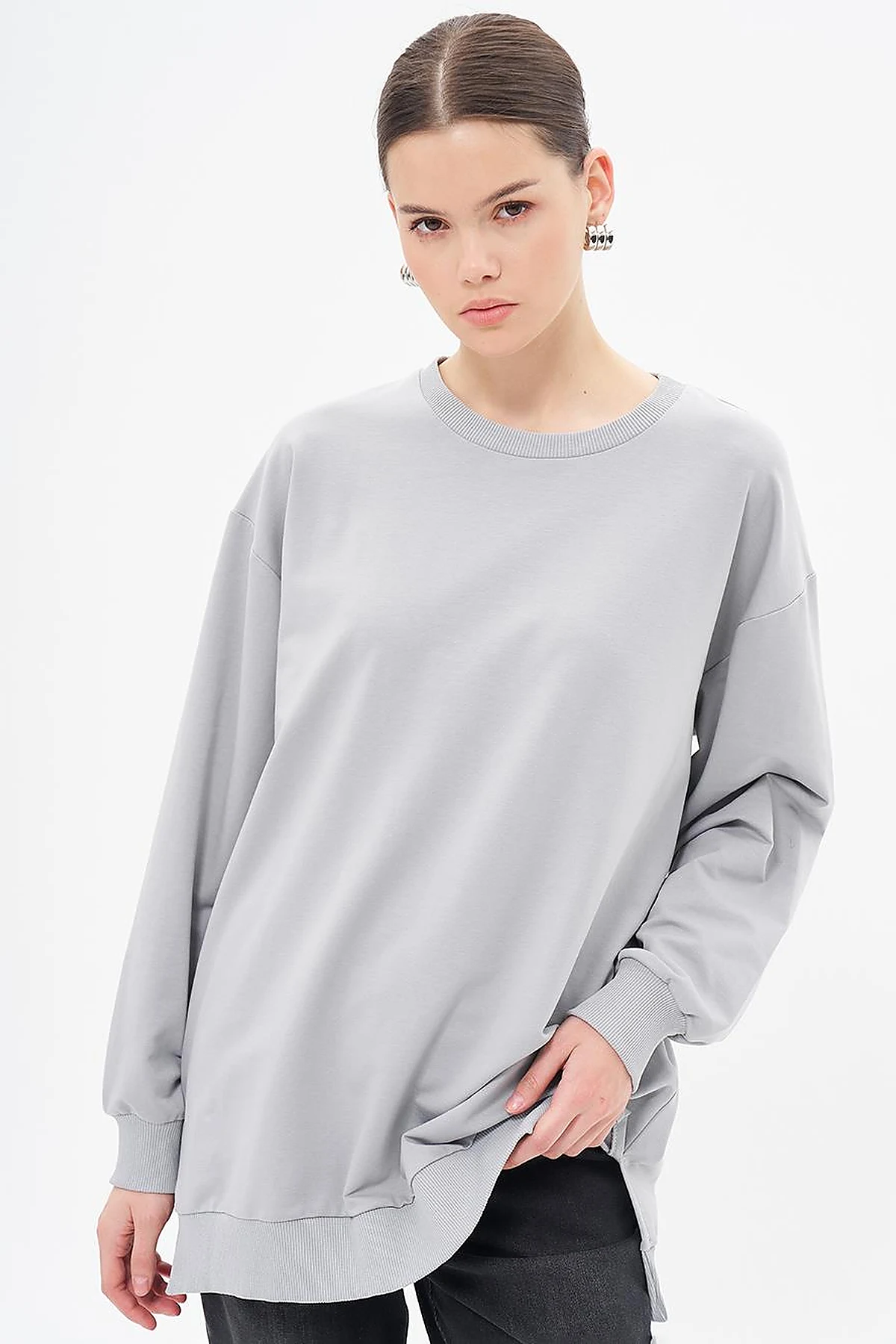 Crew Neck Drop-Shoulder Sweatshirt - Gray