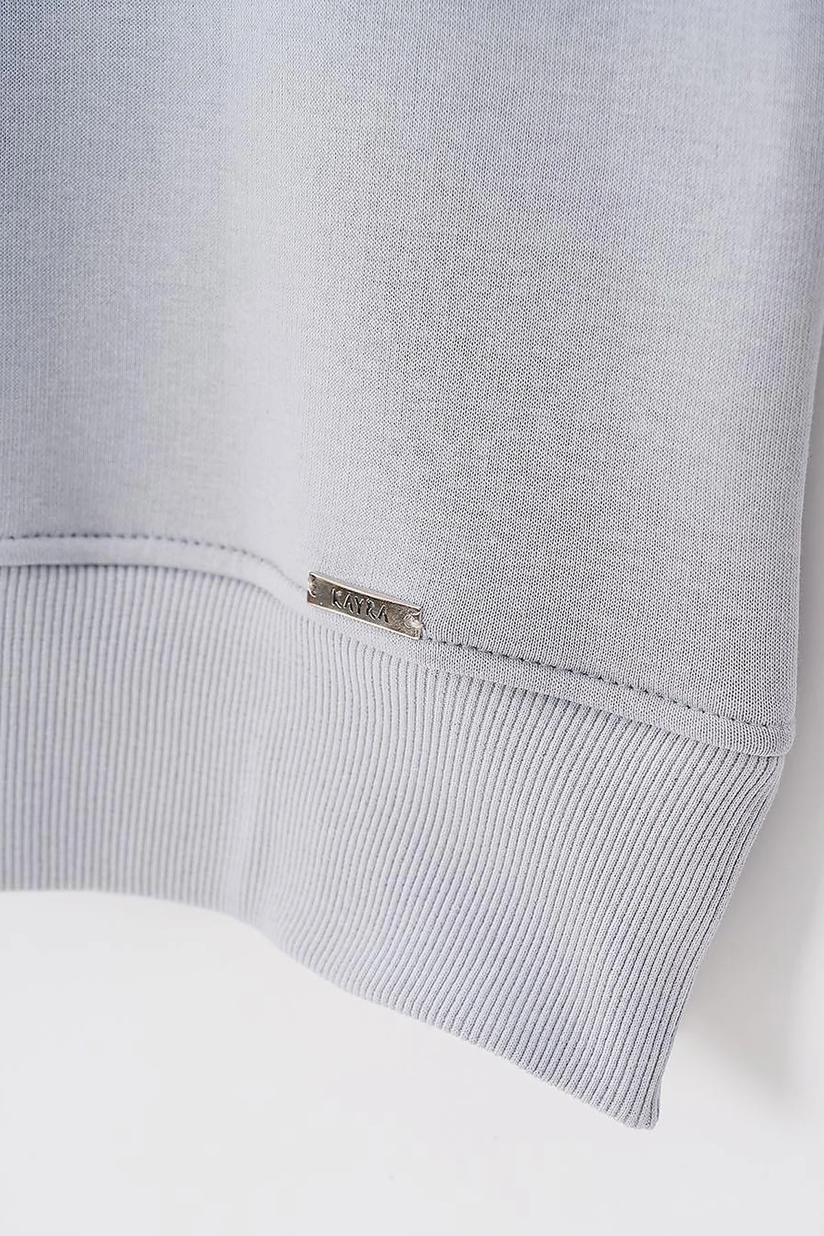Dropped Shoulder Zippered Sweatshirt in Gray
