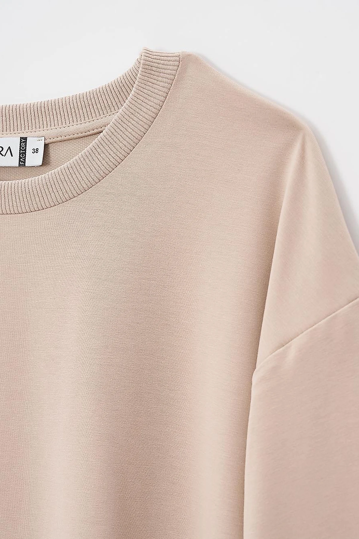 Crew Neck Drop-Shoulder Sweatshirt Beige