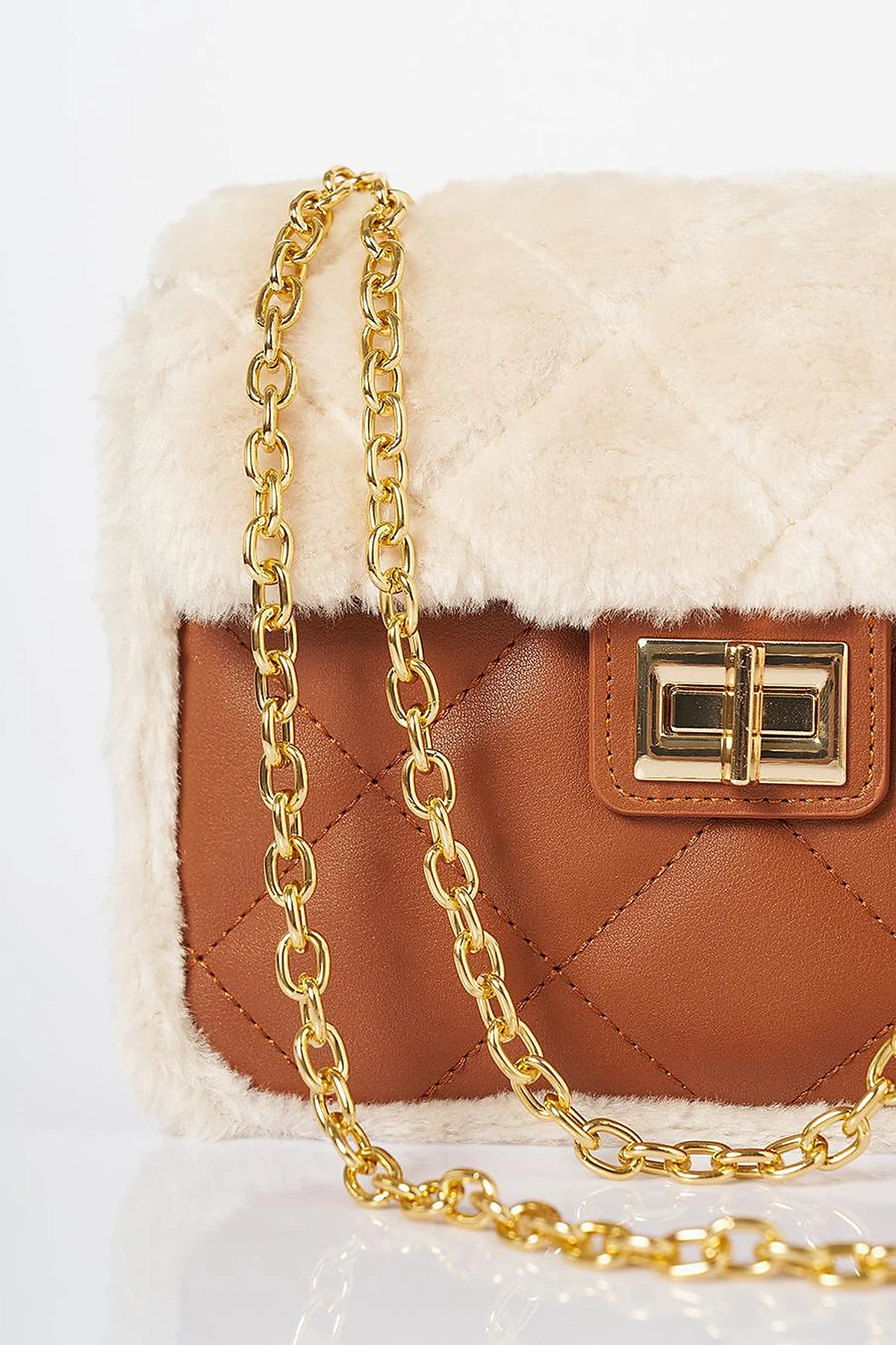 Kapaklı Peluş Çanta Camel 
