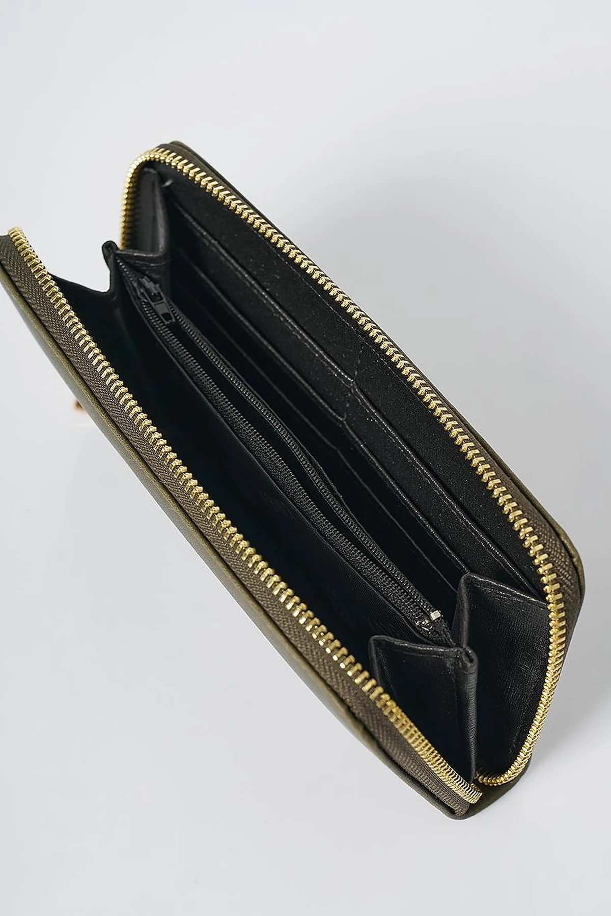 Artificial Leather Rectangular Form Wallet Green