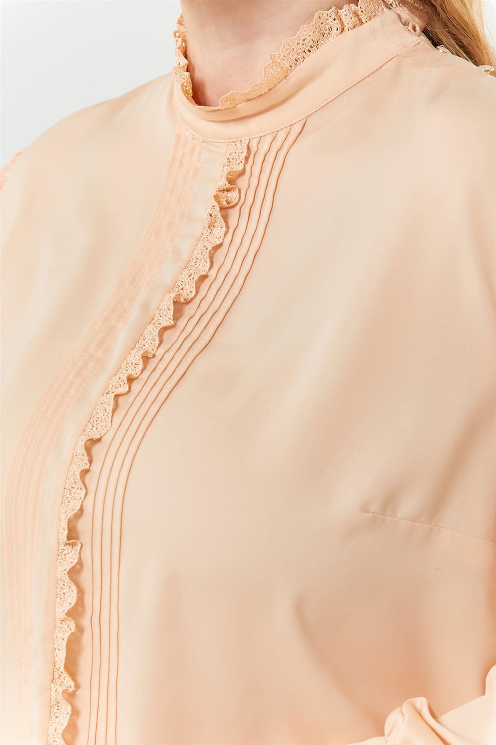 Ribbed Guipure Striped Blouse Salmon